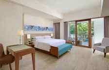 Двухместный номер Poolside Access Terrace Level