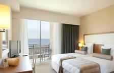 Семейный номер Connection