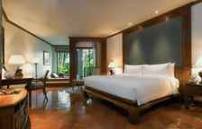 Двухместный номер Guest с балконом и с видом на сад