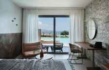 Двухместное бунгало с доступом к общему бассейну рядом с пляжем