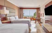 Четырёхместный номер Deluxe с видом на океан