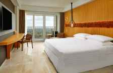 Двухместный номер Deluxe с балконом и с видом на залив