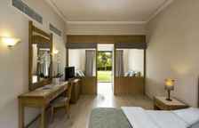 Двухместный Семейный номер с видом на сад