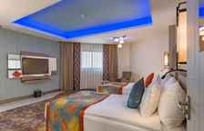 Номер Семейный Дуплекс с видом на окрестности