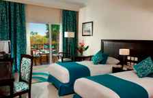 Двухместный номер с видом на бассейн