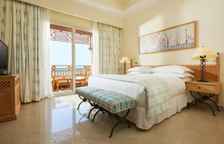 Двухместный люкс Deluxe c 1 комнатой с видом на море