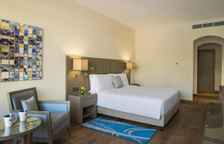 Двухместный номер с видом на бассейн