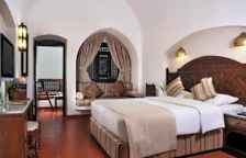 Двухместный номер Classic с частичным видом на море