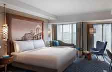 Двухместный клубный номер Larger с видом на город