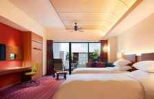 Двухместный номер Premium Lanai South Tower с видом на сад