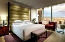Двухместный клубный номер Deluxe High Floor с панорамным видом