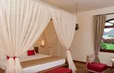 Вилла с 3 комнатами с видом на сад