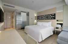 Двухместный номер Deluxe с видом на бассейн