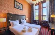 Двухместный номер Deluxe с видом на канал