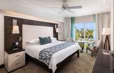 Номер Standard с частичным видом на океан