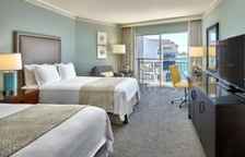 Четырёхместный номер с видом на бассейн