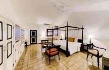 Двухместный номер Deluxe с видом на озеро