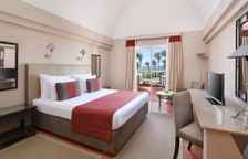 Двухместный номер семейный с частичным видом на море