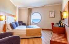 Семейный номер Classic с балконом и с красивым видом из окна