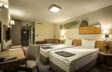 Номер Connecting Superior с видом на курорт