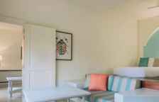 Полулюкс семейный Connecting