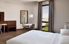 Двухместный M Club Lounge Access полулюкс