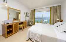 Люкс Under Renovation с видом на море