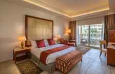 Люкс Ambassador с 2 комнатами с видом на море