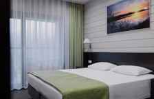 Двухместный номер Standard с видом на озеро