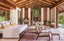 Вилла Beach с бассейном