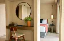 Двухместный люкс Open Plan Shared Pool