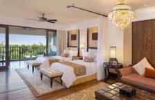 Двухместный люкс St. Regis c 1 комнатой с видом на сад