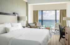 Номер Diamond oceanfront