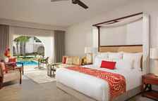 Номер Preferred Club Swim-Up Deluxe