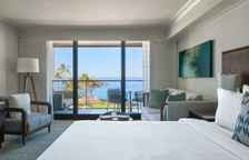 Номер Premium с балконом и с видом на океан