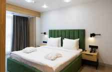 Апартаменты с балконом