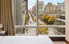 Люкс c 1 комнатой с красивым видом из окна