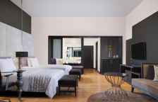 Двухместный номер Larger Guest с балконом и с видом на бассейн