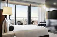 Двухместный люкс Fairmont Quasar c 1 комнатой