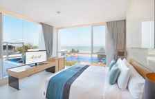 Двухместный люкс с собственным бассейном c 1 комнатой с видом на море