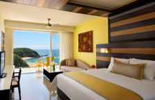 Четырёхместный Preferred Club полулюкс oceanfront