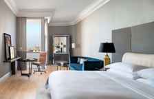 Двухместный номер Deluxe с балконом