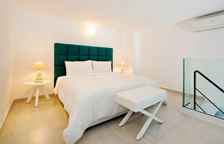 Suite with outdoor jacuzzi Senior