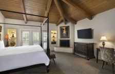 Двухместный номер Deluxe с видом на бассейн