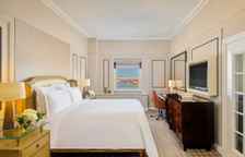 Люкс Fairmont Gold