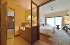 Номер Connecting oceanfront