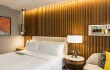 Двухместный клубный номер Le Meridien с видом на сад