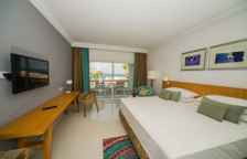 Двухместный люкс Premium c 1 комнатой с видом на сад