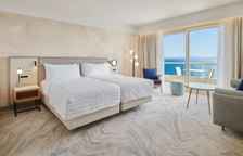 Двухместный номер Premium с балконом и с видом на море