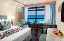 Двухместный номер Pyramid oceanfront